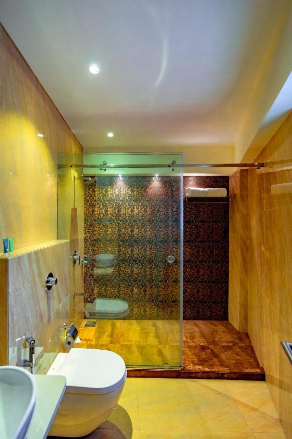 Hotel Laxvas Тхане Экстерьер фото